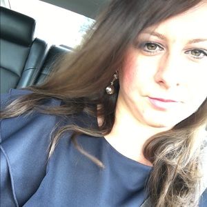 Meet your Posher, Bella